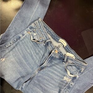 Abercrombie & Fitch Light Blue Cropped Jeans